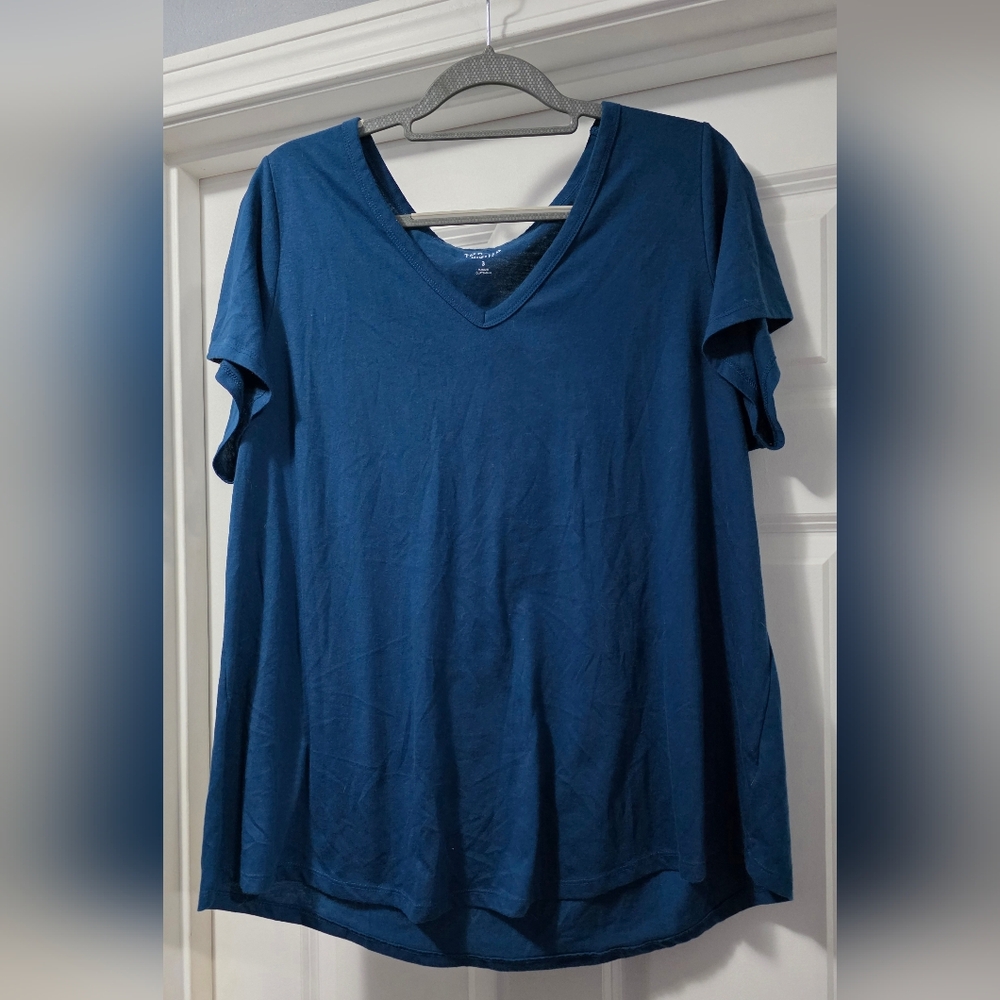 Torrid Deep Blue V-Neck Short Sleeve Tee